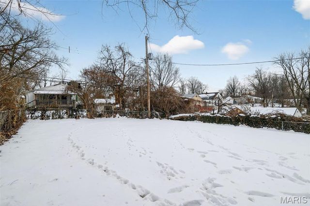 308 Superior Drive, St Louis, MO 63135