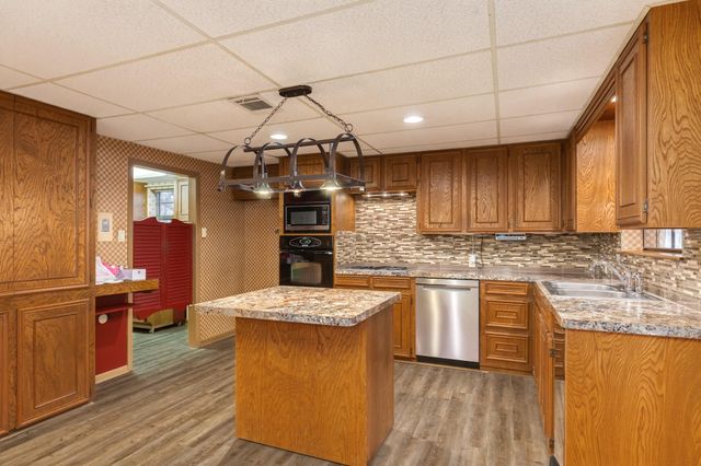 349 Pecan Estates Road C616R, Angleton, TX 77515