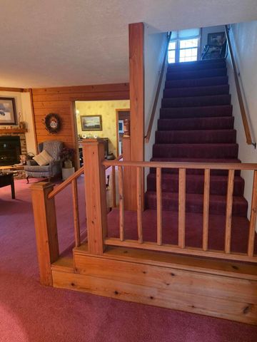 8830 State Hwy E, Houston, MO 65483