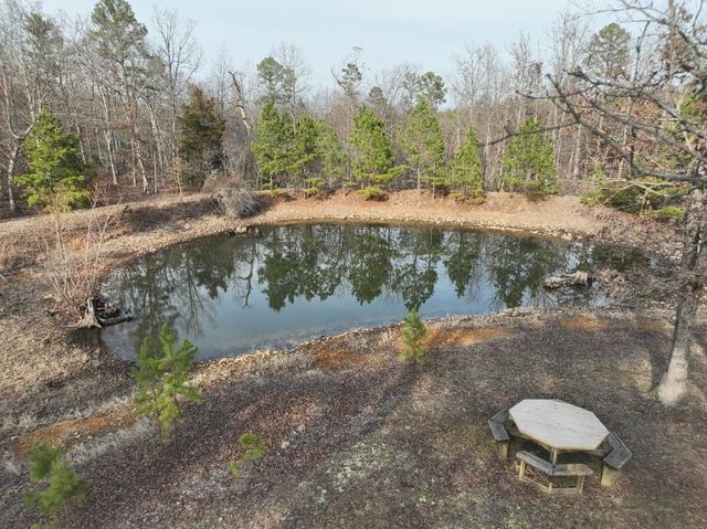 8830 State Hwy E, Houston, MO 65483