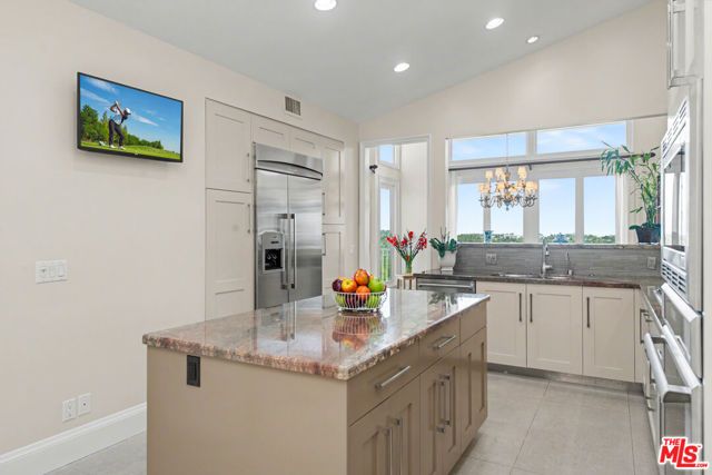 12544 The Vista, Los Angeles, CA 90049