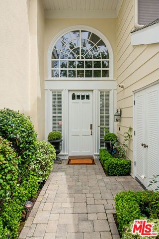 12544 The Vista, Los Angeles, CA 90049