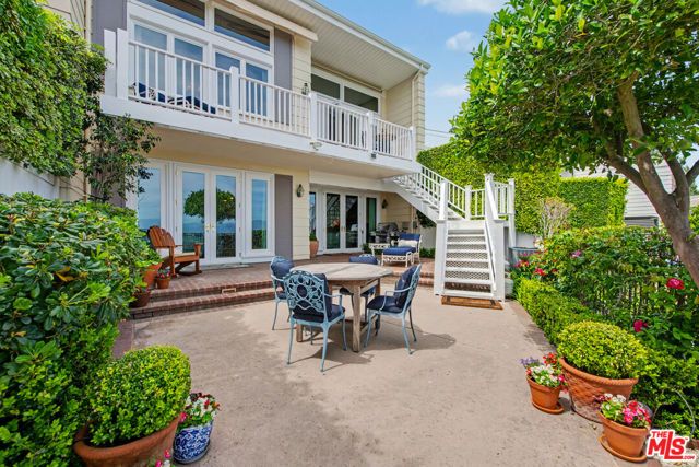 12544 The Vista, Los Angeles, CA 90049