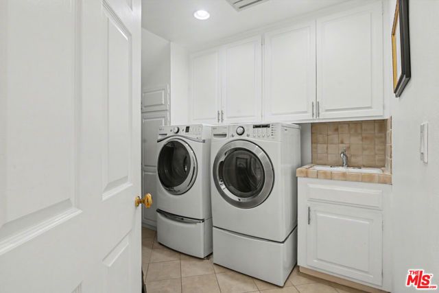 12544 The Vista, Los Angeles, CA 90049