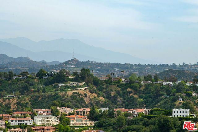 12544 The Vista, Los Angeles, CA 90049