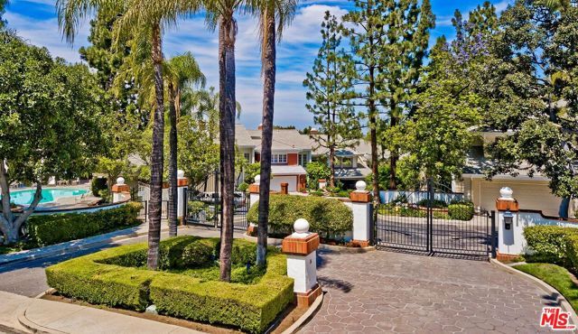 12544 The Vista, Los Angeles, CA 90049