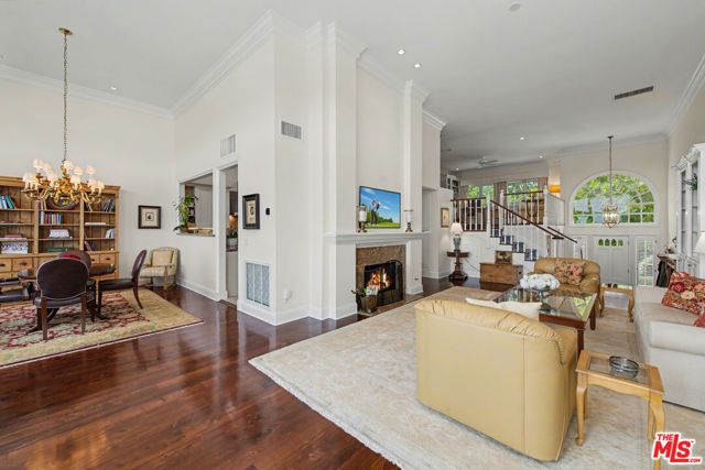 12544 The Vista, Los Angeles, CA 90049