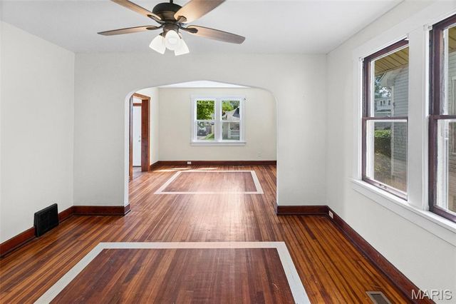 1310 Raab Avenue, Belleville, IL 62220