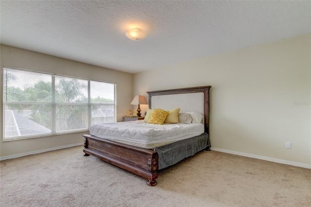 9401 WOODBAY DRIVE, Tampa, FL 33626