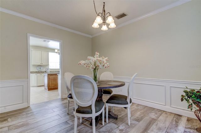 9401 WOODBAY DRIVE, Tampa, FL 33626