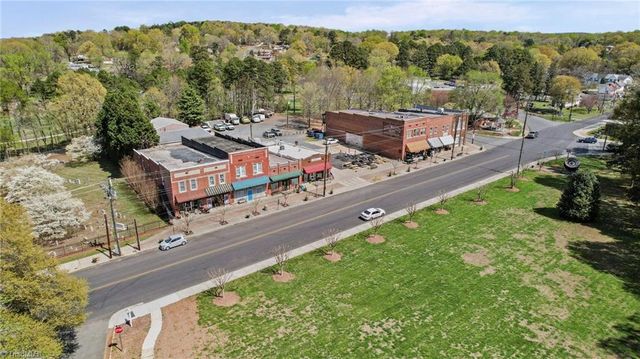 709 Sherman Street, Badin, NC 28009