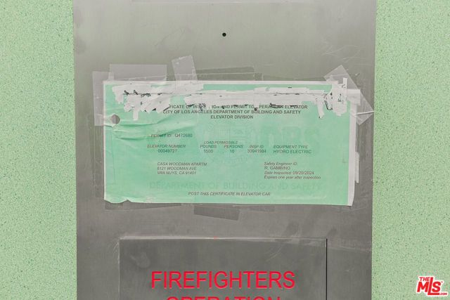 6121 Woodman Avenue, Van Nuys (los Angeles), CA 91401