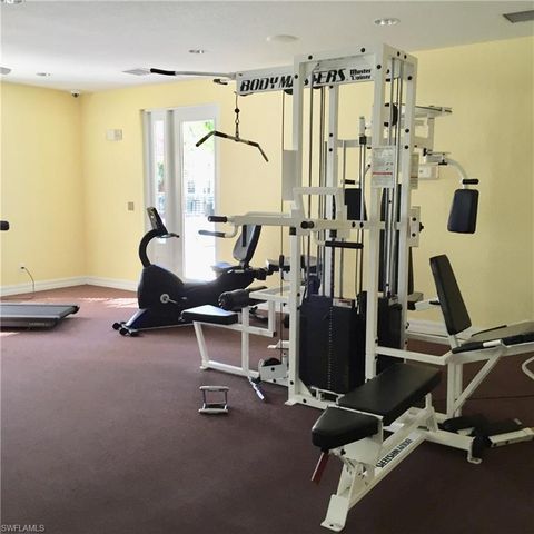 4620 Saint Croix LN 925, Naples, FL 34109