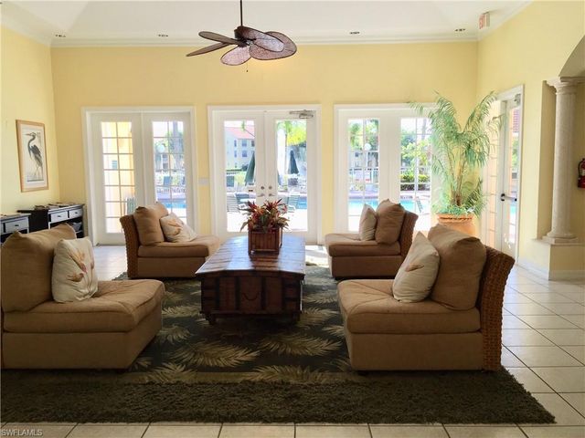 4620 Saint Croix LN 925, Naples, FL 34109
