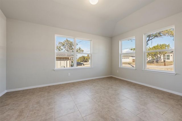 4302 Lindberg LN, Lago Vista, TX 78645