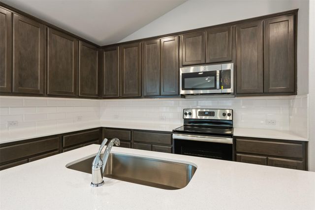 4302 Lindberg LN, Lago Vista, TX 78645
