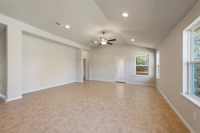 4302 Lindberg LN, Lago Vista, TX 78645