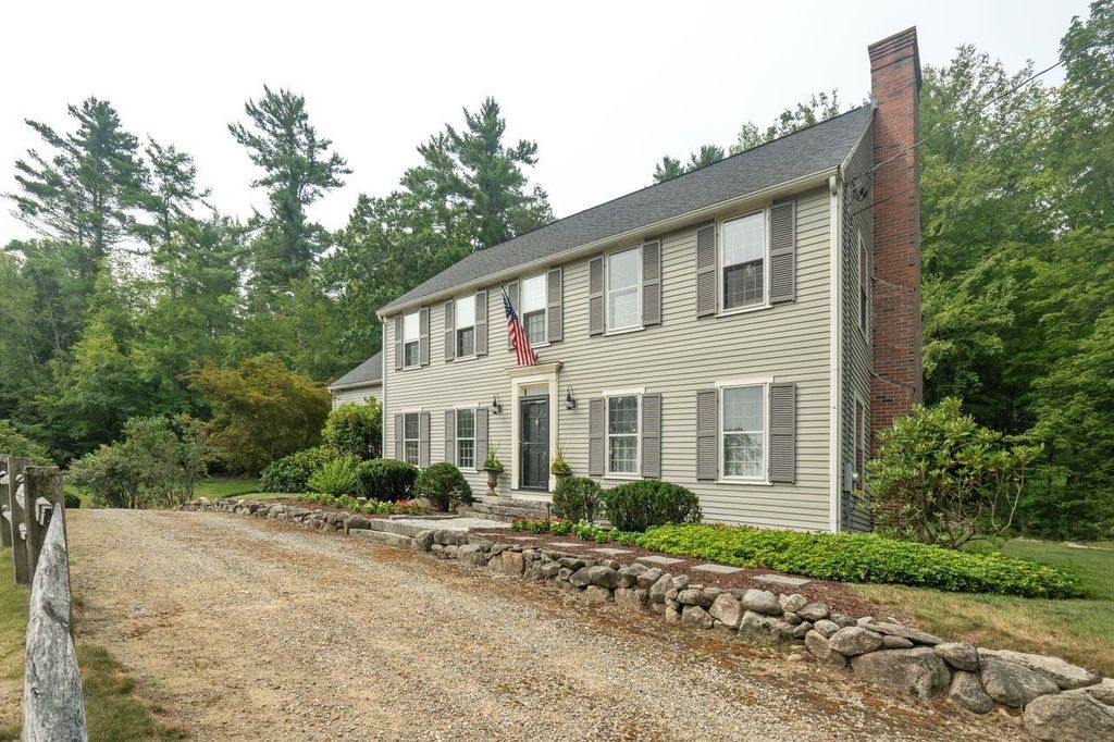 1 Brimstone Hill Road, Amherst, NH 03031