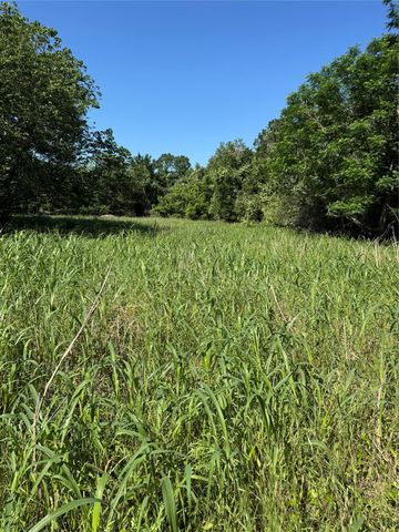 600 Gazley ST, Smithville, TX 78957