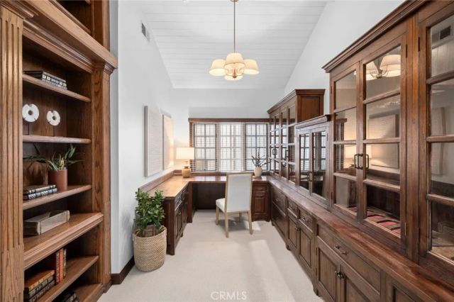 701 Kings Road, Newport Beach, CA 92663