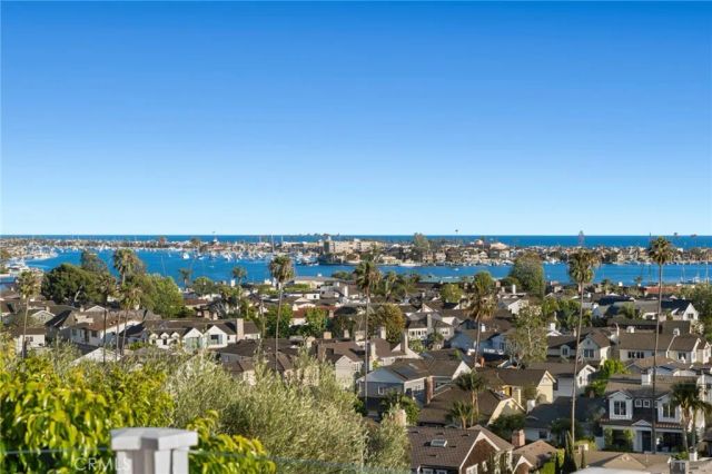 701 Kings Road, Newport Beach, CA 92663