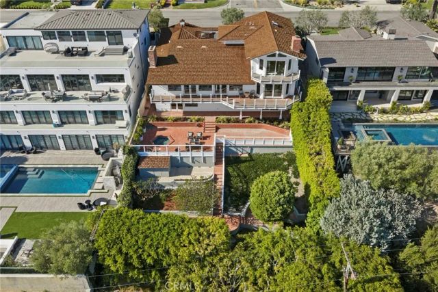 701 Kings Road, Newport Beach, CA 92663