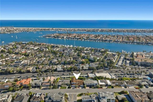 701 Kings Road, Newport Beach, CA 92663