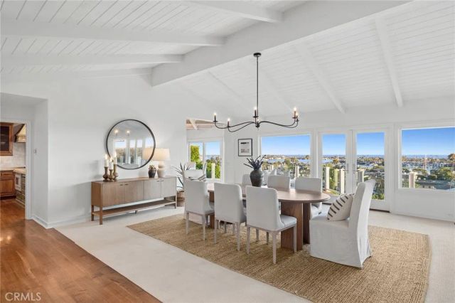 701 Kings Road, Newport Beach, CA 92663