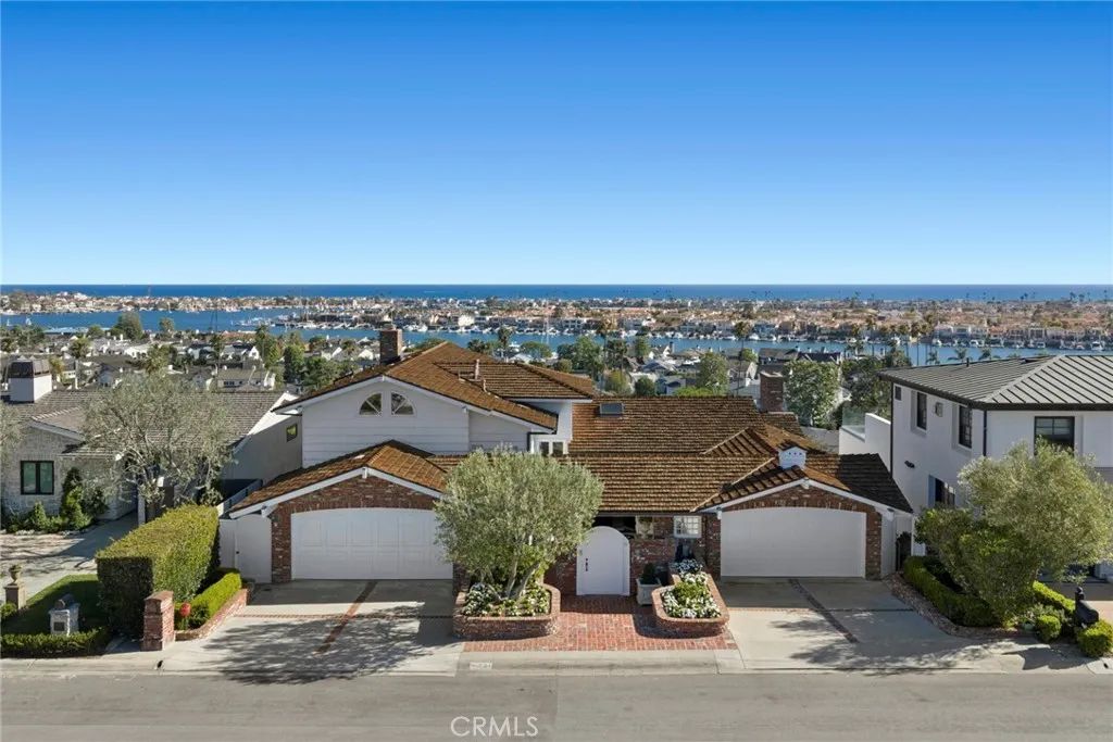 701 Kings Road, Newport Beach, CA 92663