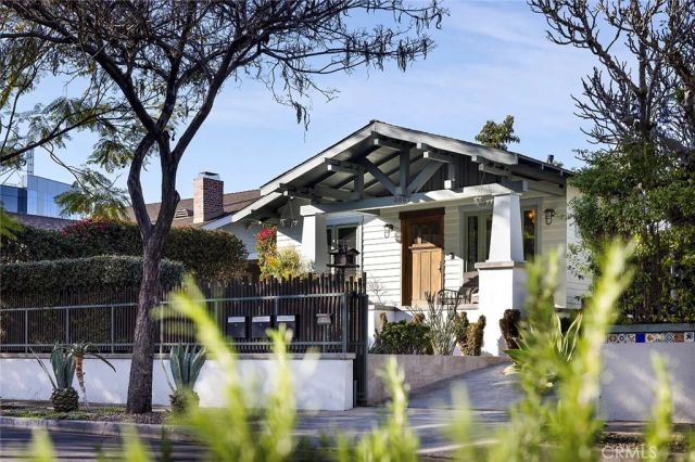 6067 Harold Way, Los Angeles, CA 90028