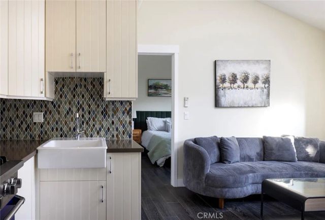 6067 Harold Way, Los Angeles, CA 90028