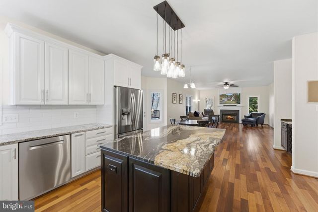 6271 OCCOQUAN FOREST DR, Manassas, VA 20112