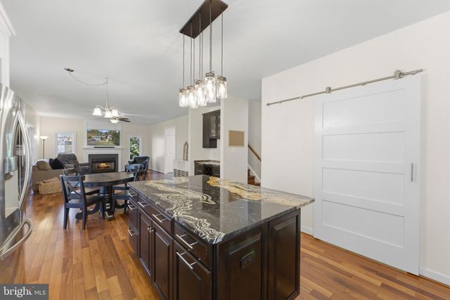 6271 OCCOQUAN FOREST DR, Manassas, VA 20112