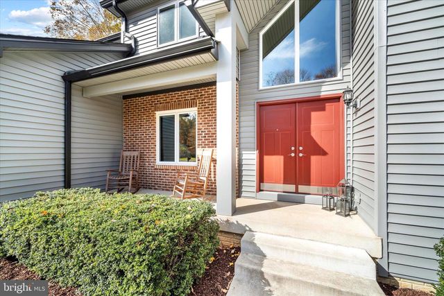 6271 OCCOQUAN FOREST DR, Manassas, VA 20112