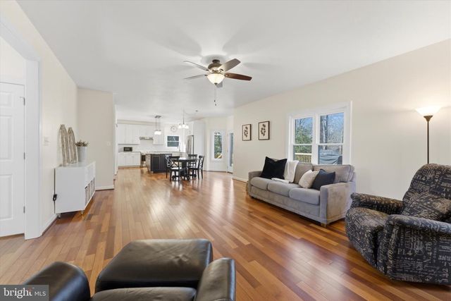 6271 OCCOQUAN FOREST DR, Manassas, VA 20112