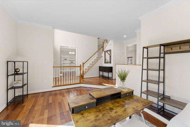 6271 OCCOQUAN FOREST DR, Manassas, VA 20112