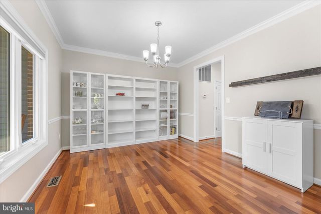 6271 OCCOQUAN FOREST DR, Manassas, VA 20112