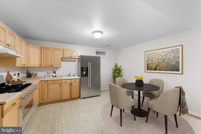 6271 OCCOQUAN FOREST DR, Manassas, VA 20112