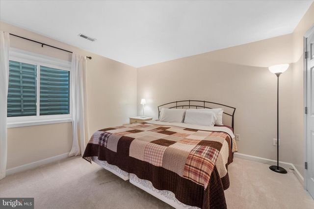 6271 OCCOQUAN FOREST DR, Manassas, VA 20112