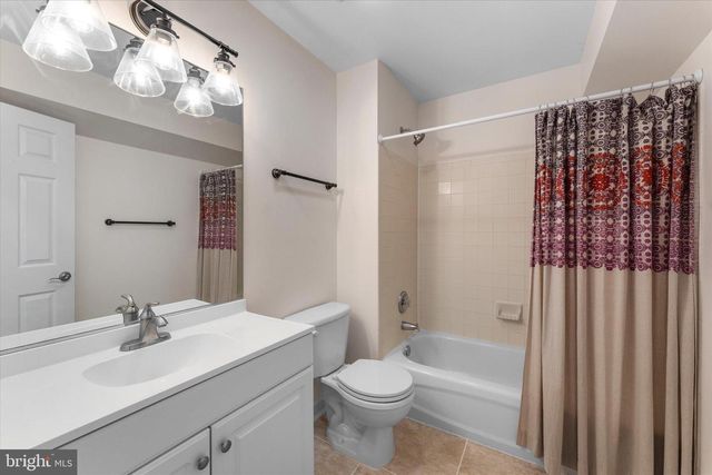 6271 OCCOQUAN FOREST DR, Manassas, VA 20112