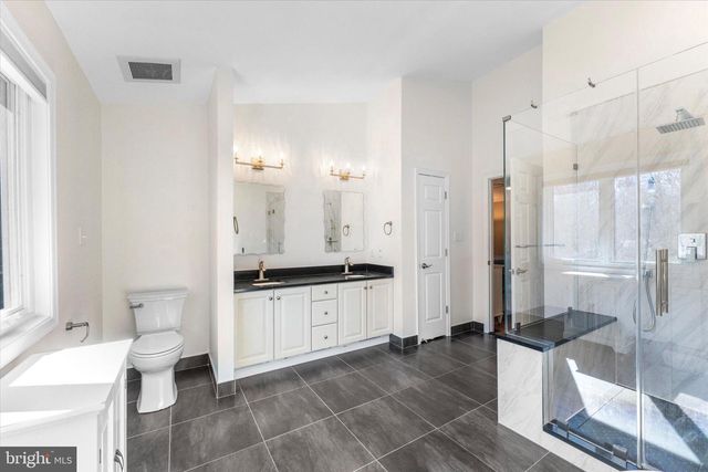 6271 OCCOQUAN FOREST DR, Manassas, VA 20112