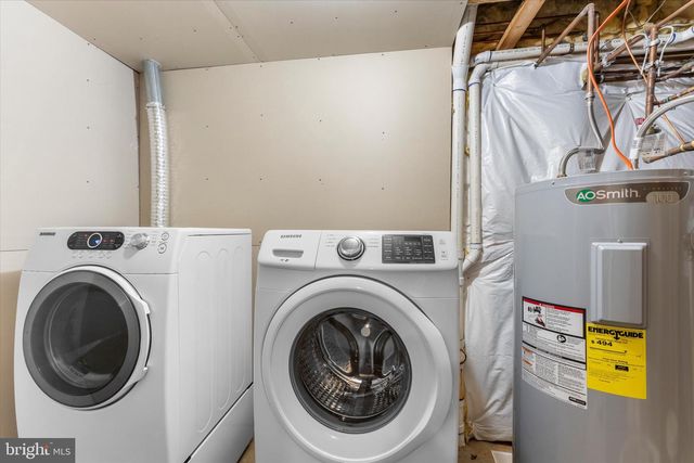 6271 OCCOQUAN FOREST DR, Manassas, VA 20112