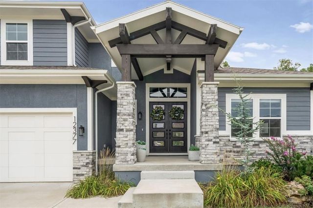 12377 S Hastings Street, Olathe, KS 66061
