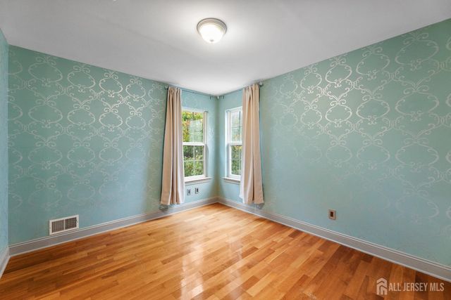 2 Rider Terrace, Montgomery, NJ 08540