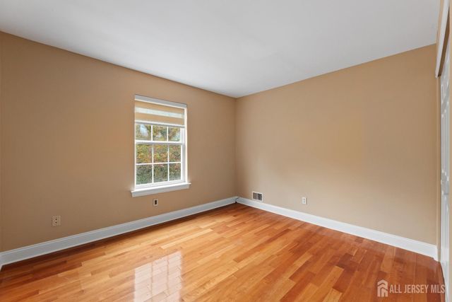 2 Rider Terrace, Montgomery, NJ 08540