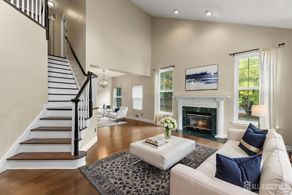 2 Rider Terrace, Montgomery, NJ 08540