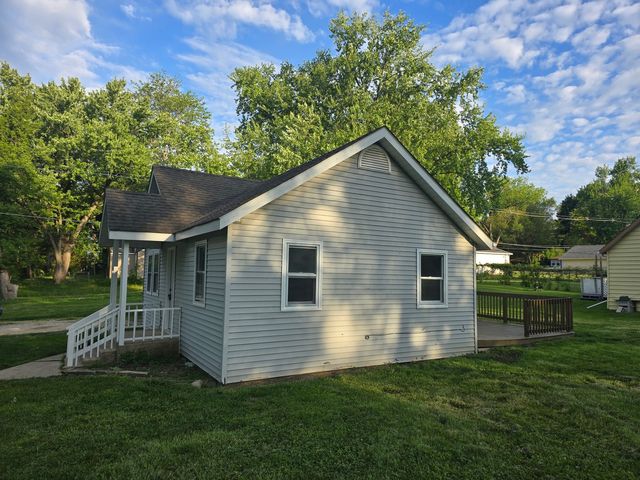 7602 Arbor Road, Wonder Lake, IL 60097