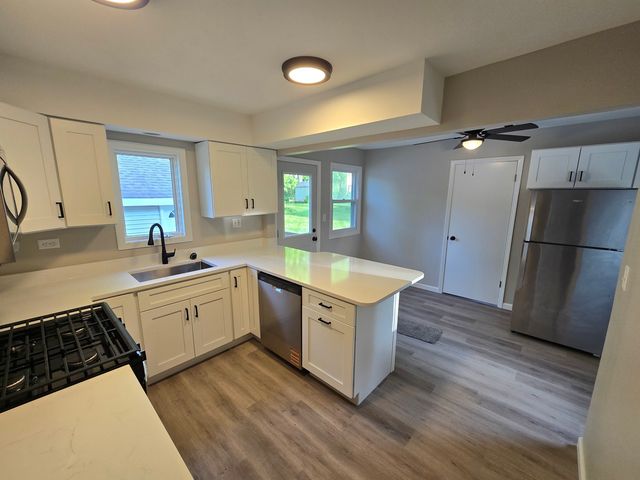 7602 Arbor Road, Wonder Lake, IL 60097