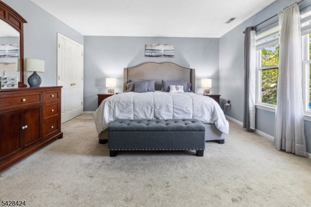 337 Boesel Ave, Manville Boro, NJ 08835