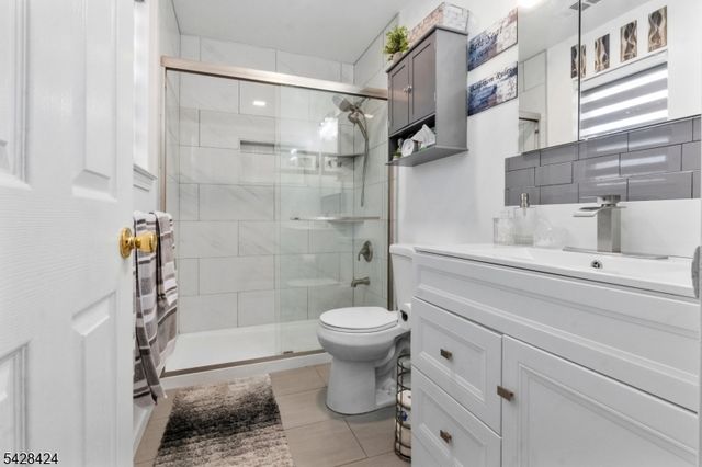 337 Boesel Ave, Manville Boro, NJ 08835